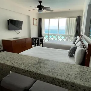 Capitan Sea View Cancún