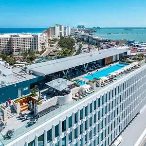 Canopy By Hilton La Isla Hotel